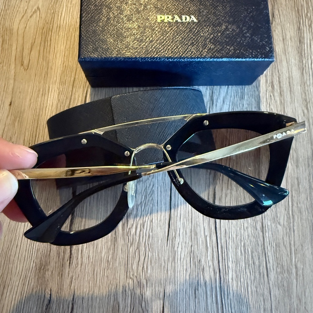 Prada Women's Sunglasses - Picture 5 of 6